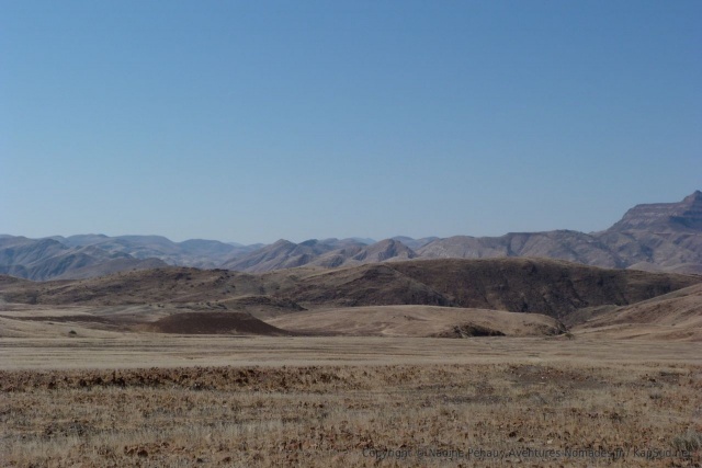 Les panoramas désertiques sont magnifiques bien que désolés