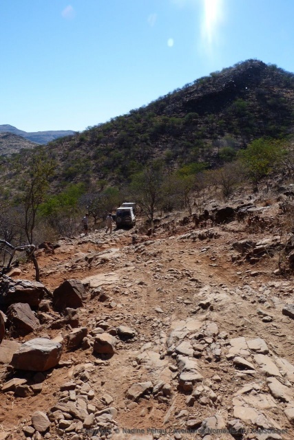 Pour l'instant, on fait autant de reconnaissance à pied que de chemin en voiture