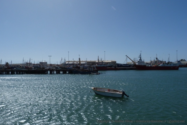 Le port de Luderitz et sa flottille importante de bateau de pêche
