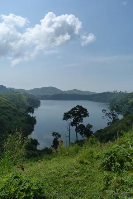 Lac de cratère Kifuruka