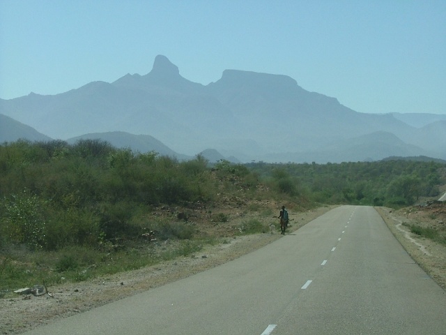 Chaine de montagnes à grimper pour Lubango