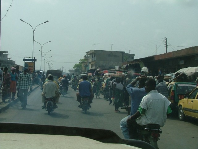 Cotonou et ses zems qui fument