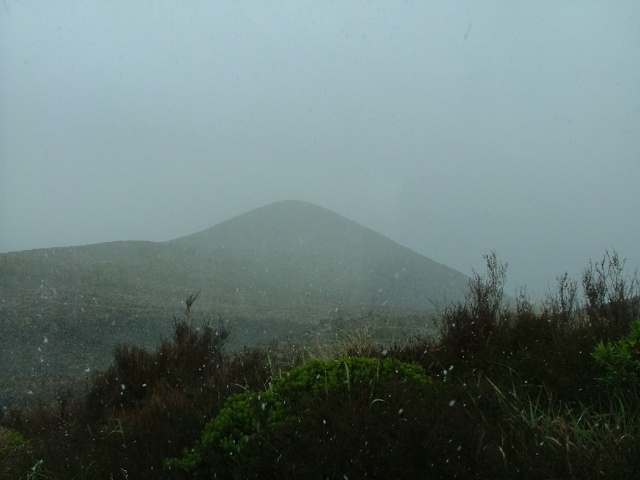 Mais au sommet, averses de neige !
